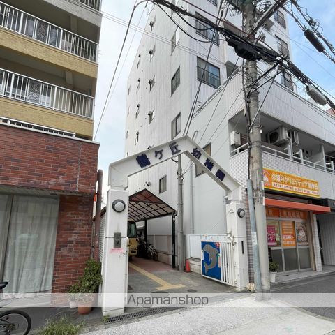 幼稚園・保育園　鶴ヶ丘幼稚園（幼稚園・保育園）まで200m