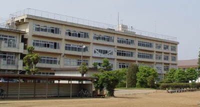 中学校　柏市立田中中学校（中学校）まで779m