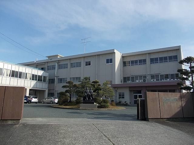 中学校　袋井南中学校（中学校）まで2000m