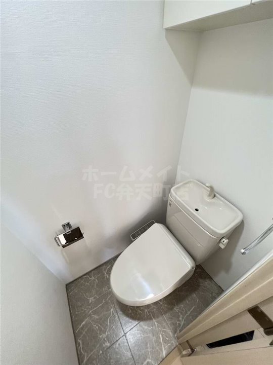 トイレ　落ち着いたトイレです