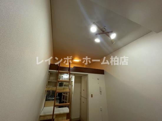 その他部屋・スペース　おしゃれな居間です