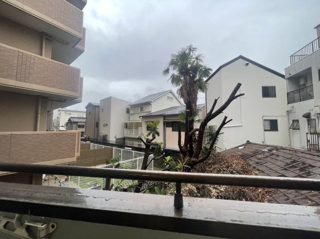 眺望　バルコニーから見た眺望です