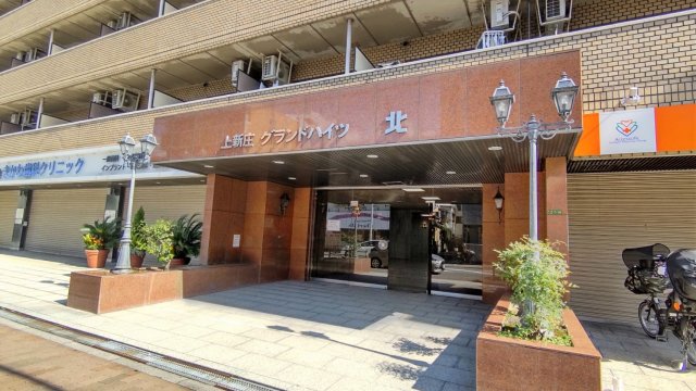 エントランス　清掃の行き届いたきれいなエントランスです
