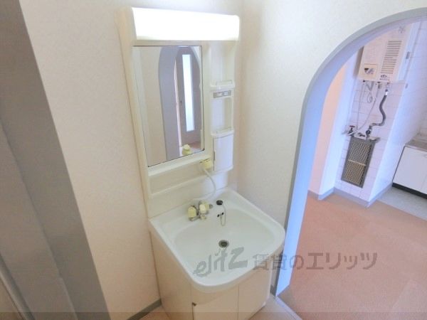 洗面設備　洗面所