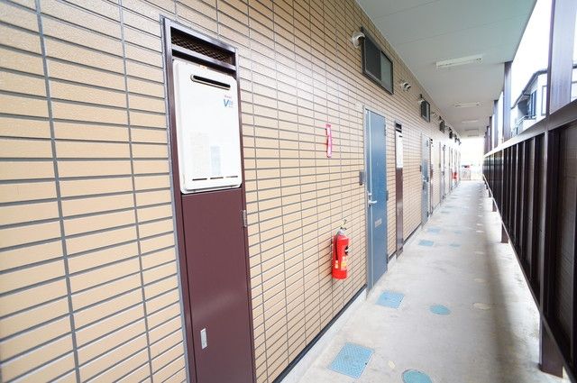 エントランス　2018年10月外壁塗装実施