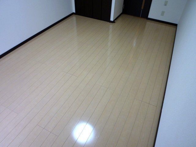 その他部屋・スペース　広めの洋室7.8帖です。