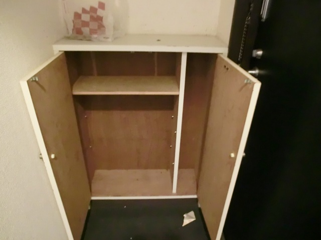 玄関　下駄箱付いてます。