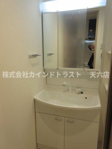 洗面設備　洗面所です