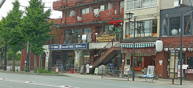 ドラックストア　ドラッグユタカ聖護院店（ドラッグストア）まで819m