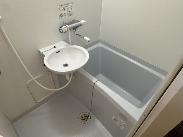 バス・シャワールーム　同建物別室参考写真
