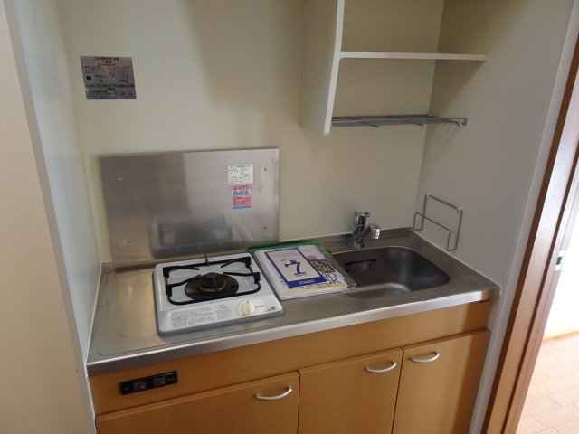 キッチン　同建物別室参考写真