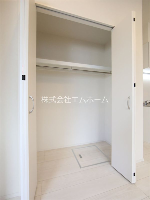 収納　クローゼット（収納充実してます）