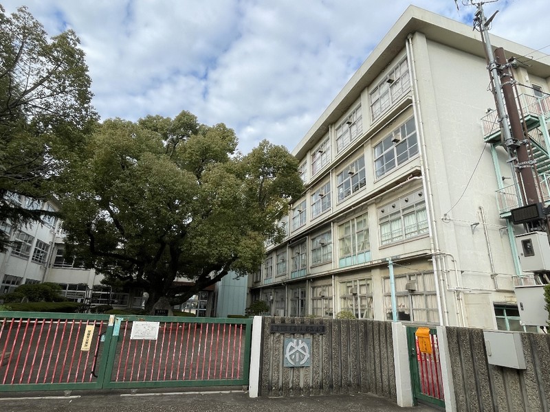 小学校　加古川市立別府小学校（小学校）まで73m