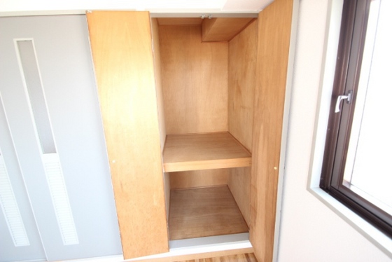 収納　※別部屋の写真です