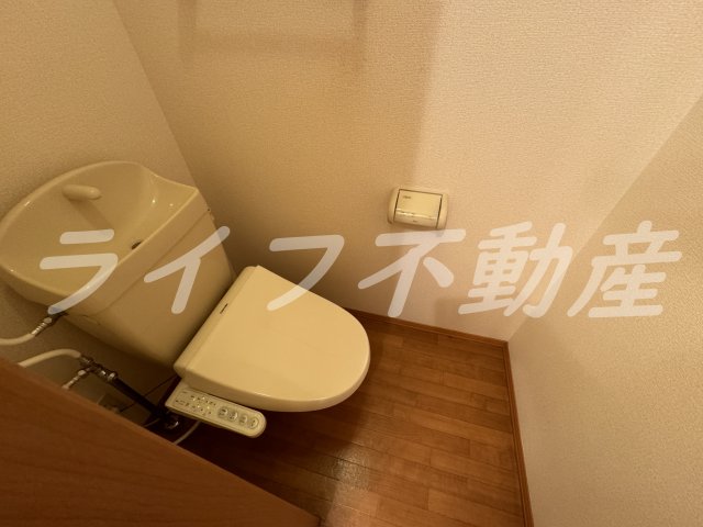 トイレ　シンプルで使いやすいトイレです