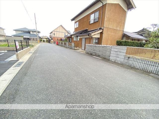 その他　前面道路（その他）まで0m