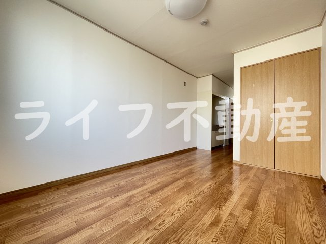 居室・リビング　居間です