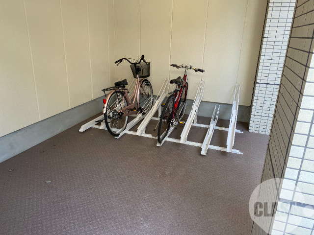 その他共有部分　屋根付き駐輪場