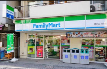 コンビニ　ファミリーマート新川二丁目店（コンビニ）まで151m