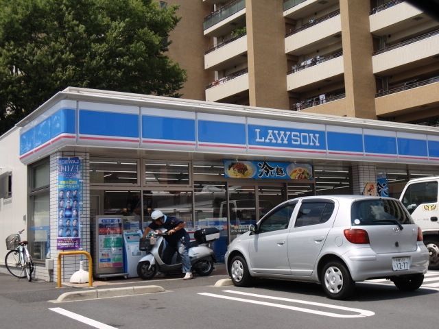 コンビニ　ローソン北烏山８丁目店（コンビニ）まで152m
