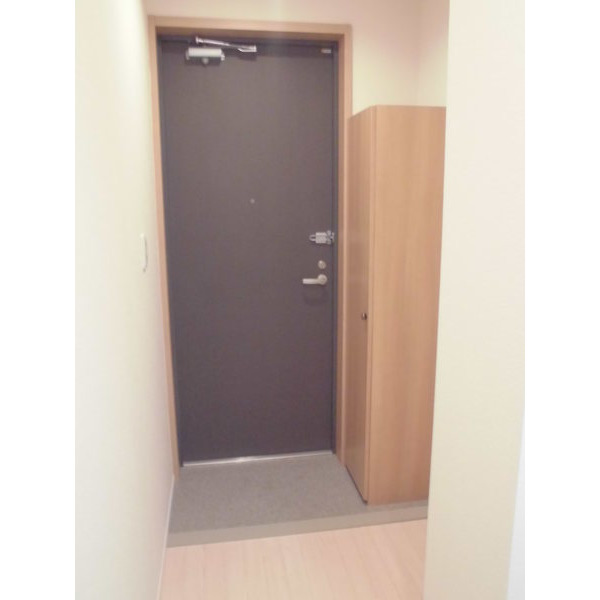 玄関　同タイプ別部屋
