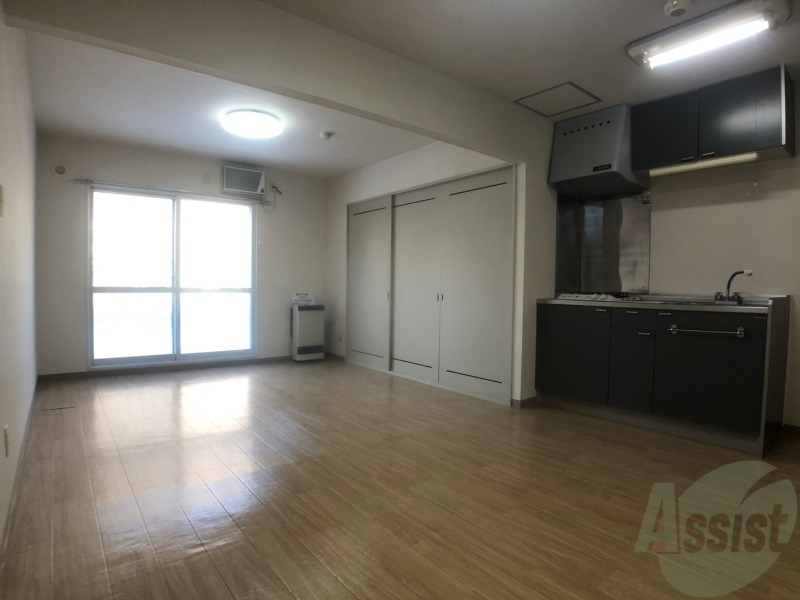 居室・リビング　広くてキレイなお部屋が広がっていて、充実した生活が送れそう。