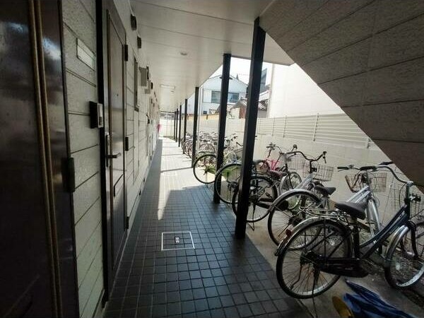 エントランス　くじらのゼロ賃貸は＼仲介手数料0円×初期費用最安×全国対応／