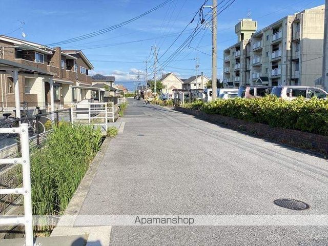 その他　前面道路（その他）まで0m
