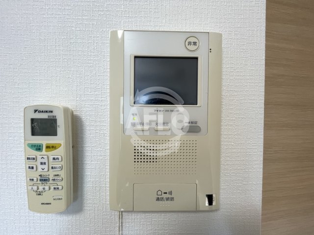 セキュリティ　ロイヤルレジデンス梅田FRONT　TVモニターフォン