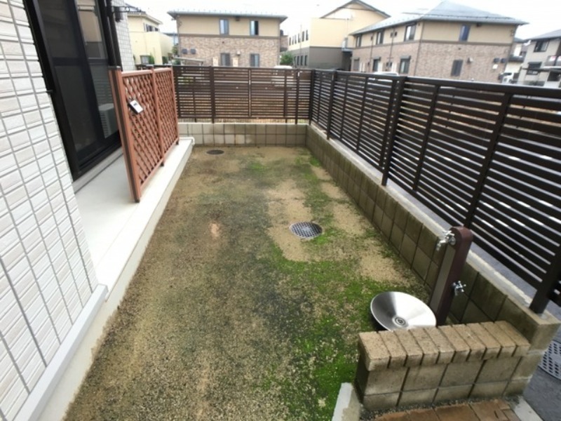 庭　図面と現状に相違がある場合には現状を優先