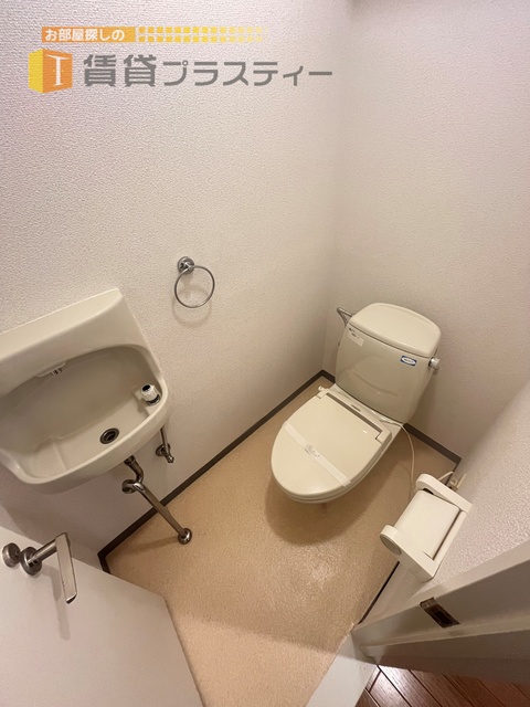 トイレ　ゆったりとした落ち着く空間。
