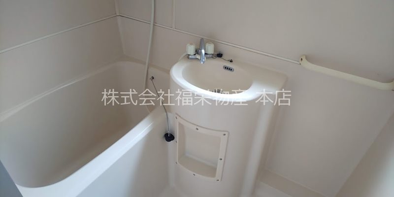 バス・シャワールーム　二点式