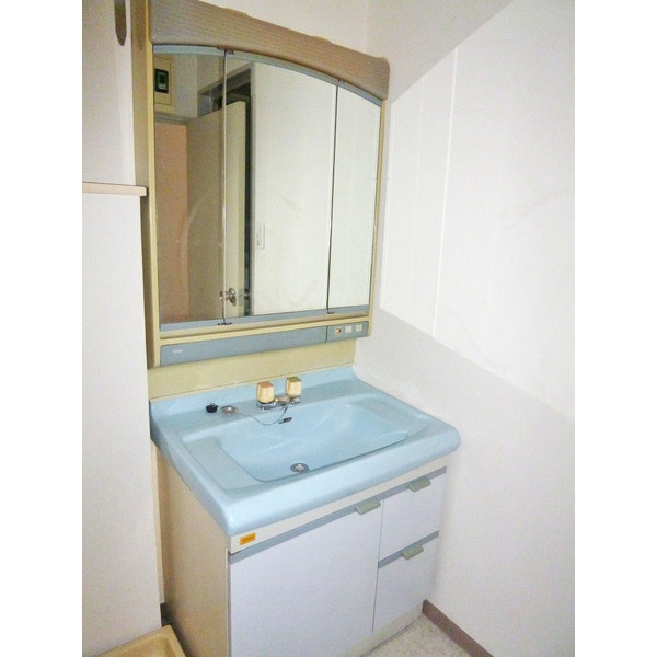 洗面設備　※別部屋の参考写真