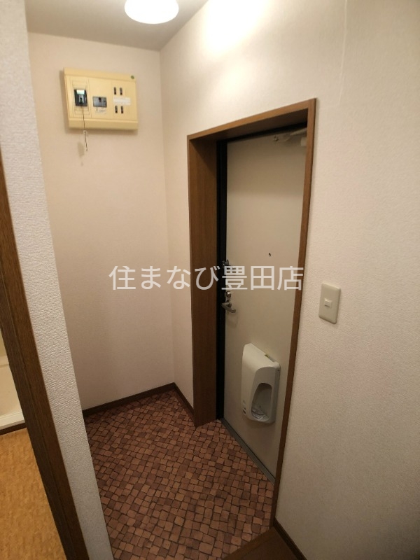 玄関　同型タイプ