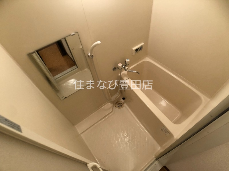 バス・シャワールーム　同型タイプ