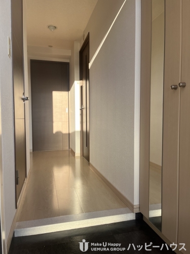 玄関　別号室の写真になります。