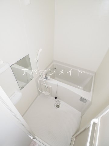 バス・シャワールーム　バストイレ別！