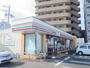 コンビニ　セブンイレブン硯町（コンビニ）まで400m