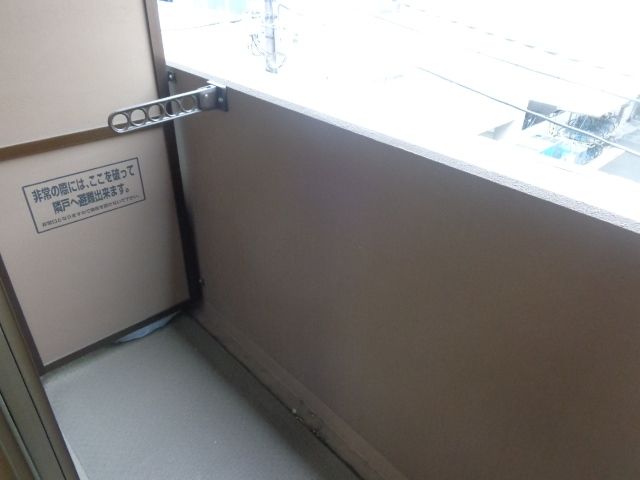 バルコニー　バルコニー
