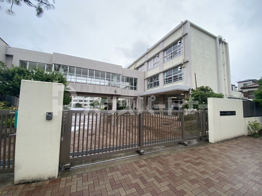 小学校　上板橋第四小学校（小学校）まで480m