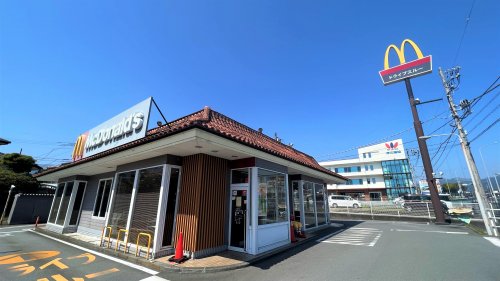 飲食店　マクドナルド246長泉店（飲食店）まで401m