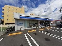 コンビニ　ローソン木太町６区店さん（コンビニ）まで400m
