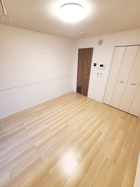 居室・リビング　落ち着いて過ごせるお部屋です☆