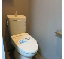 トイレ　ゆったりとした空間のトイレです