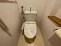 トイレ　こちらはトイレです。清潔感があり、安心して使用できます。