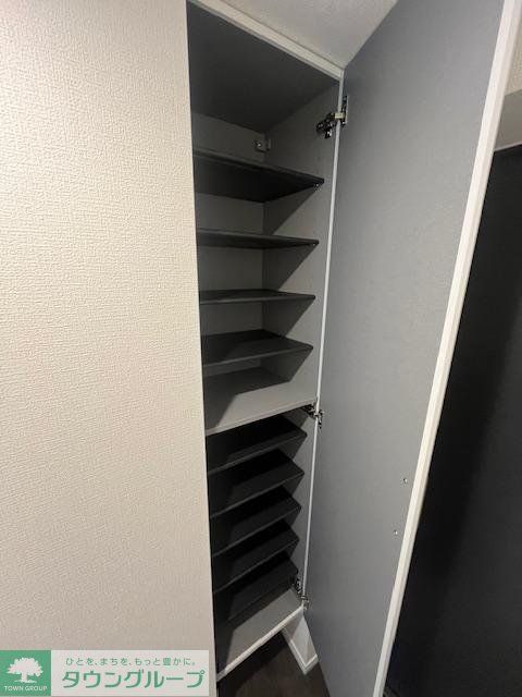 収納　設備