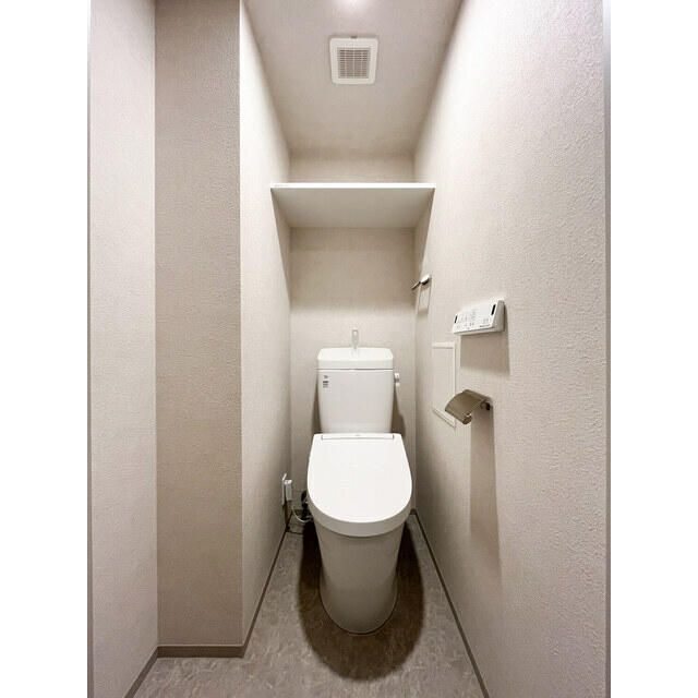 トイレ　ゆったりとした空間のトイレです