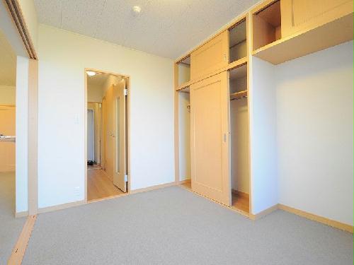 その他部屋・スペース　寝室も収納タップリです