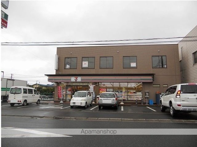 コンビニ　セブンイレブン木更津岩根店（コンビニ）まで800m