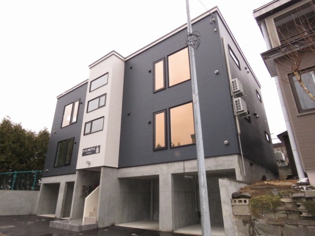 建物外観　☆物件名【スマイルピナス】とお伝えください！